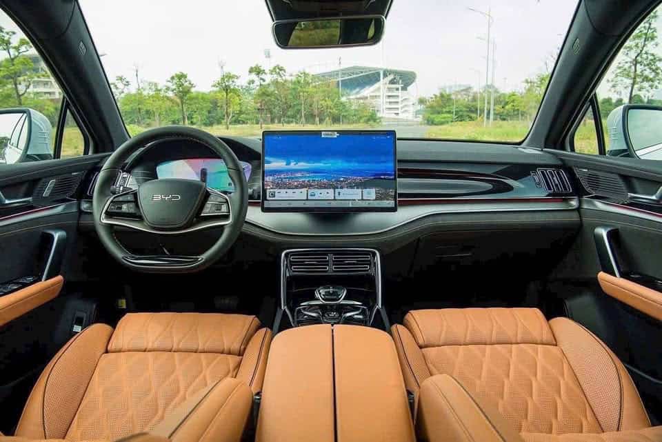 Nội thất BYD Sealion 8