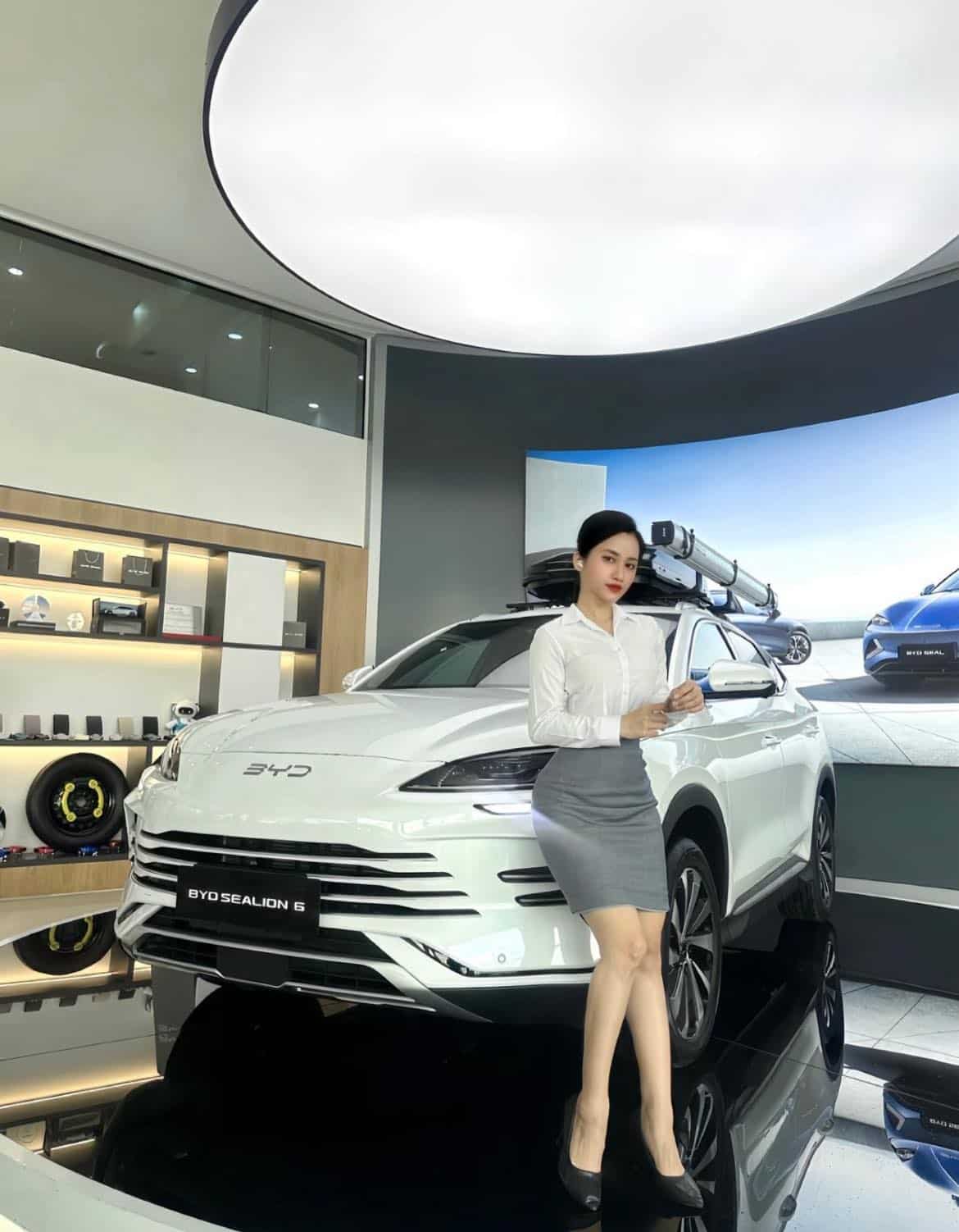 BYD Sealion 6